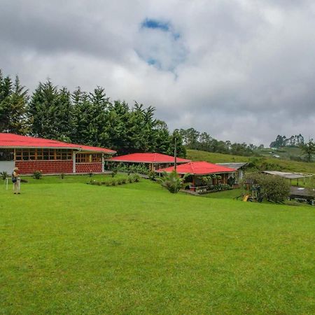 Hotel Finca La Toscana Pereira Zewnętrze zdjęcie