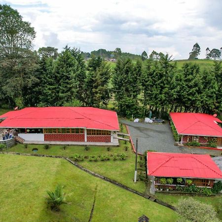 Hotel Finca La Toscana Pereira Zewnętrze zdjęcie